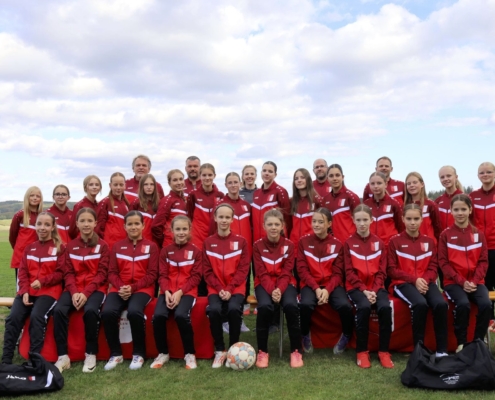JPGvereinsfoto web Team_C_und_D_Trainer_Trainingsanzuege_1920px